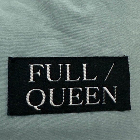 Ugg Devon Full / Queen Comforter Set - Picture 7 of 10